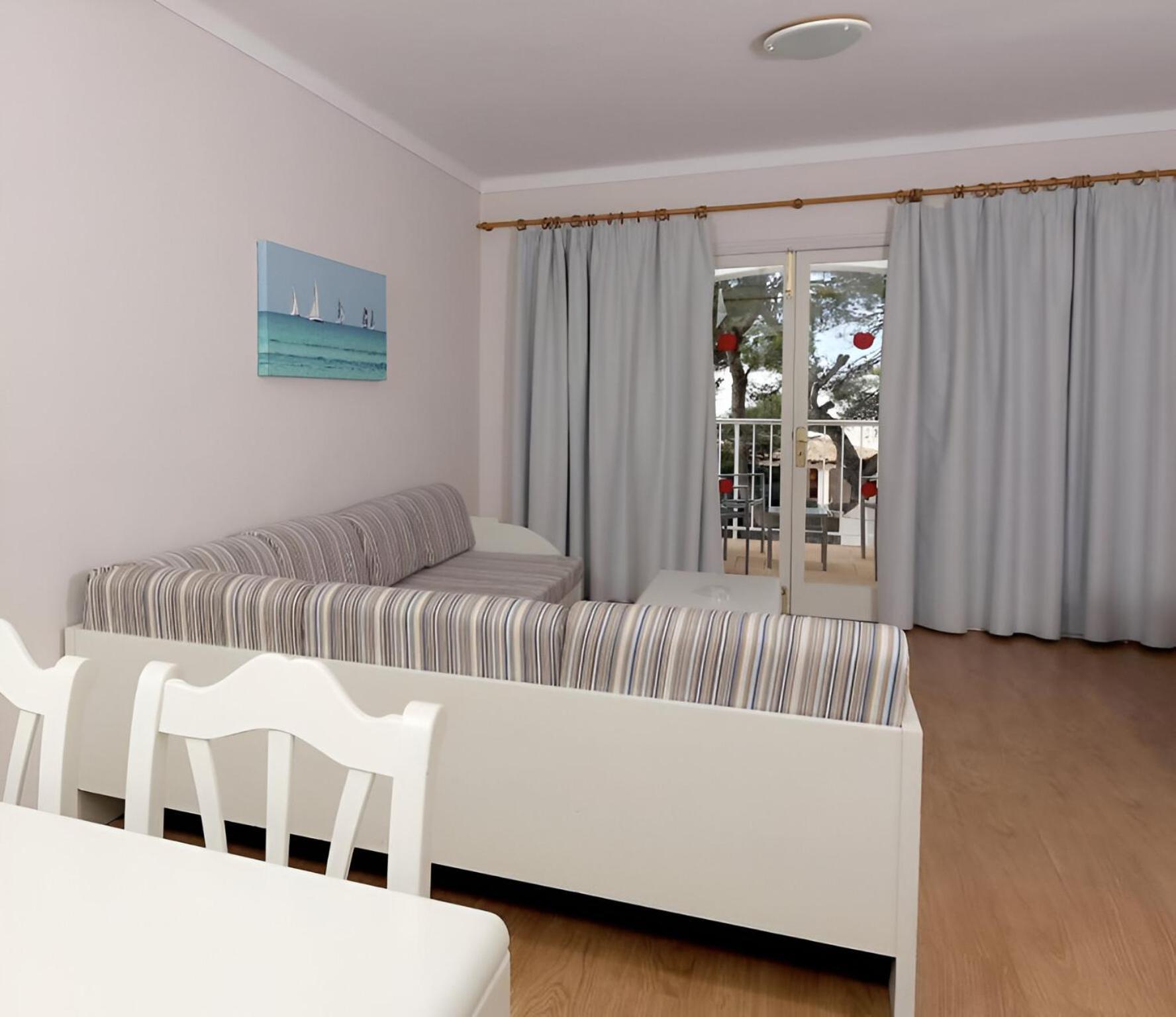 Hotel Club Es Talaial Кала де Ор Экстерьер фото